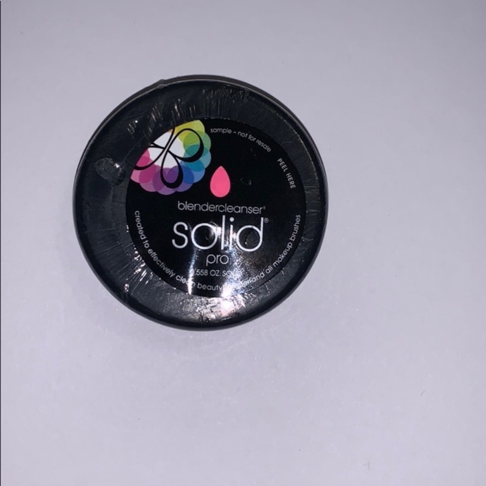 Beauty Blender Cleaner Solid Pro 🗣